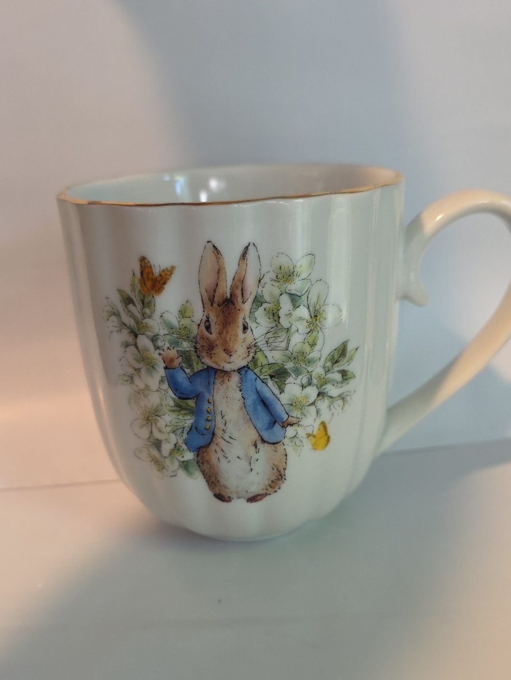 Peter Rabbit Mug - Picture 1 of 4